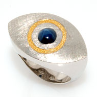 Ring mit Stern-Saphir Weissgold 750, Gold 999.9